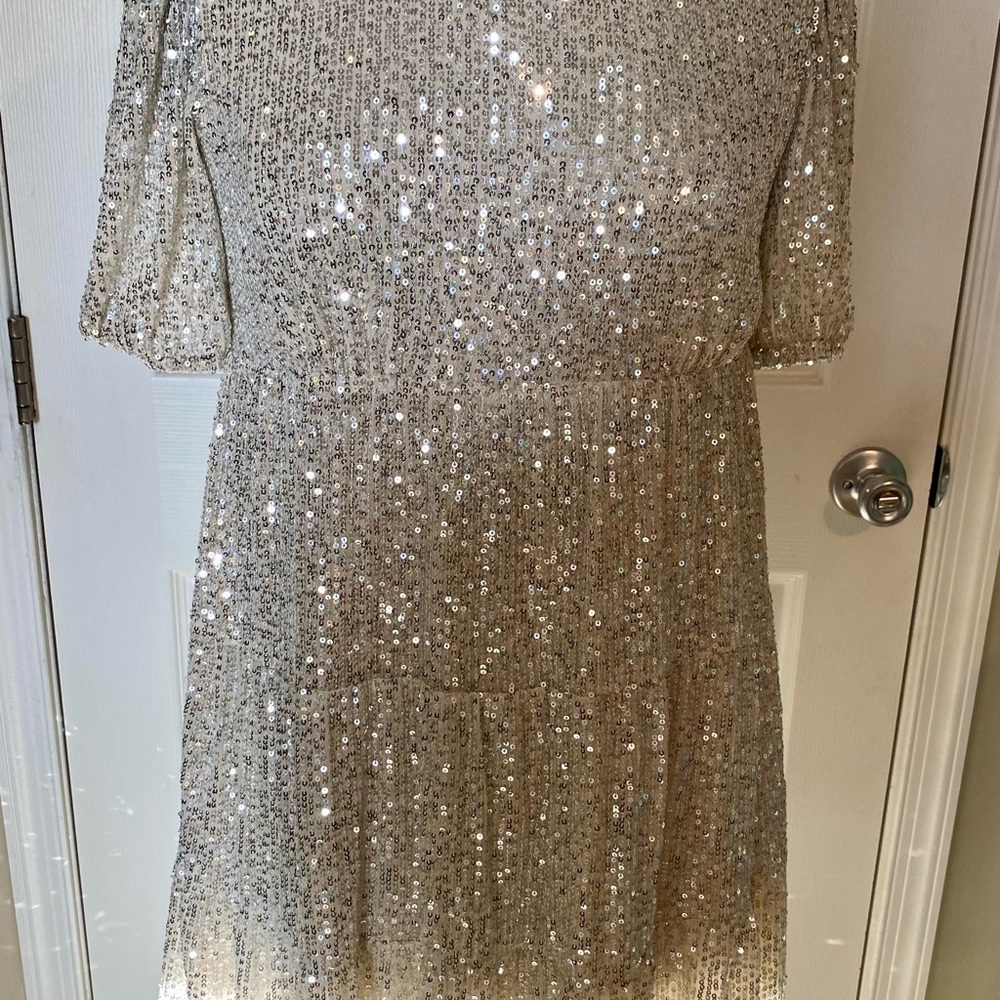 Xtraordinary Tween / Teen Sparkling Sequin Dress - Size Small